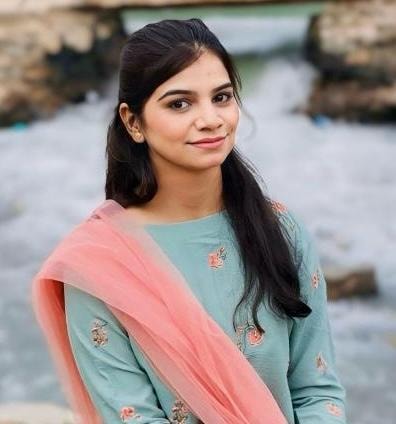 Izza Zaheer